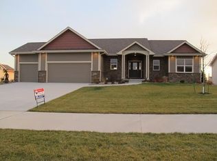 2304 NE Beaverbrooke Blvd, Grimes, IA 50111