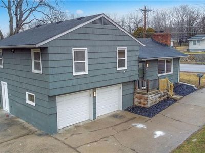 1320 S Sterling Ave, Independence, MO, 64052