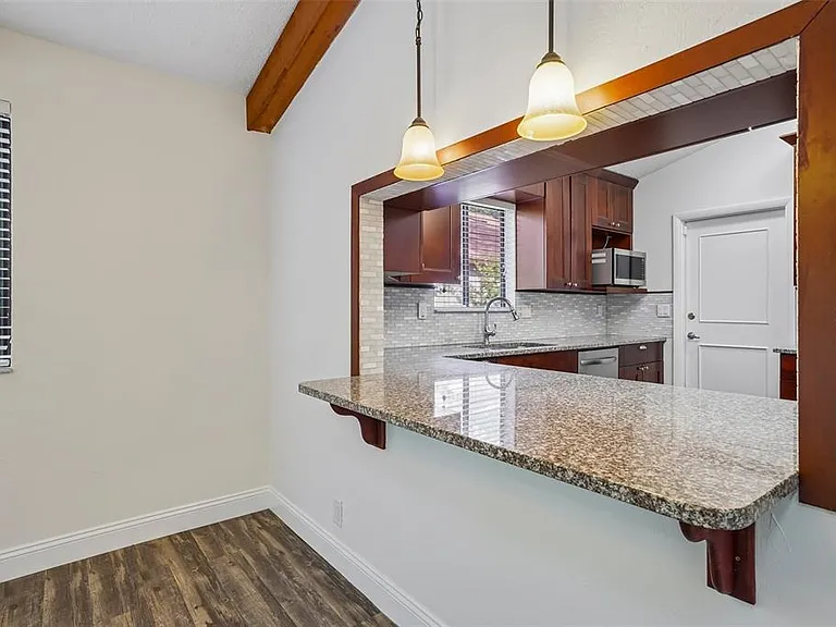 325 Timberline Trl — Photo 18