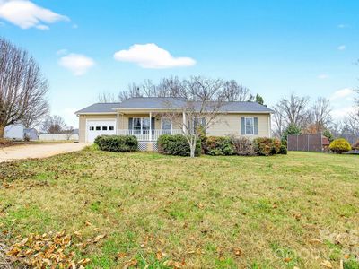 4 Plaza Dr, Granite Falls, NC, 28630