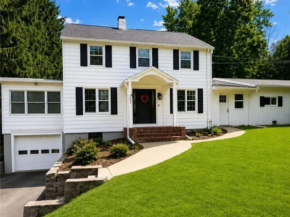 4022 Oneida St, New Hartford, NY 13413