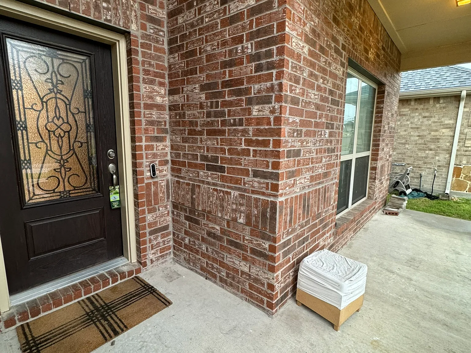 4 bed, 2905 sqft, $2,900 — Photo 2