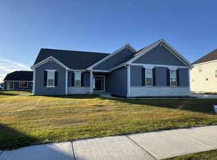 1700 Whalen DRIVE, Oconomowoc, WI 53066