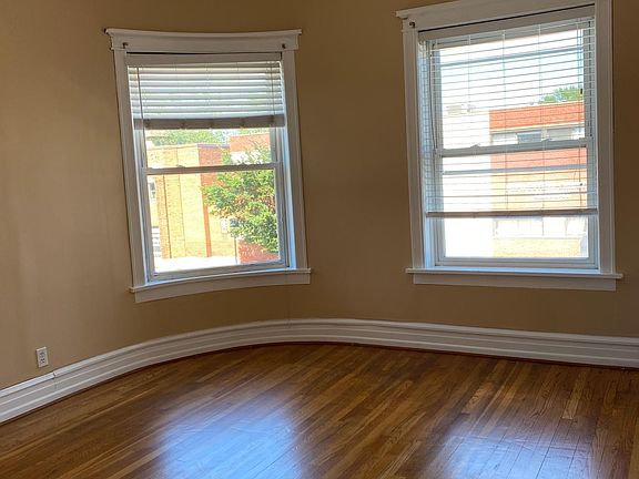 2nd image of 3458 N Cicero Ave #2