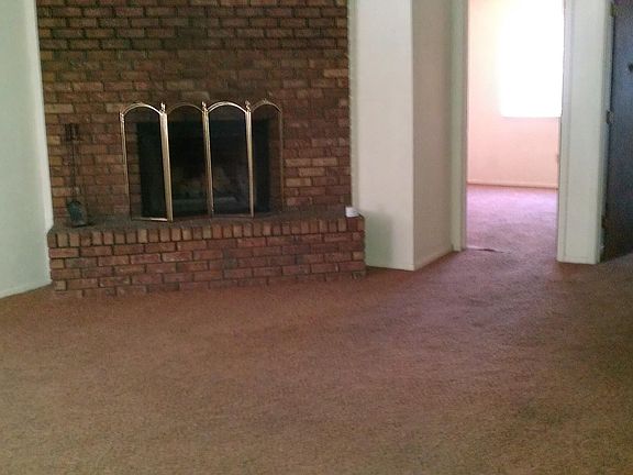 5th image of 1712 E 22nd St