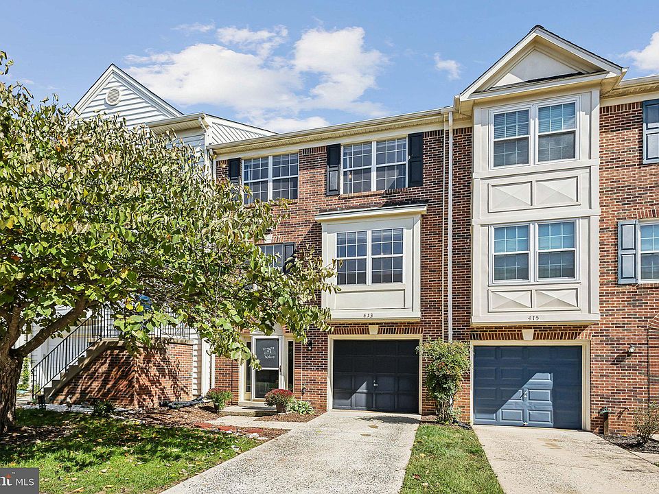 1st image of 413 W Park Dr