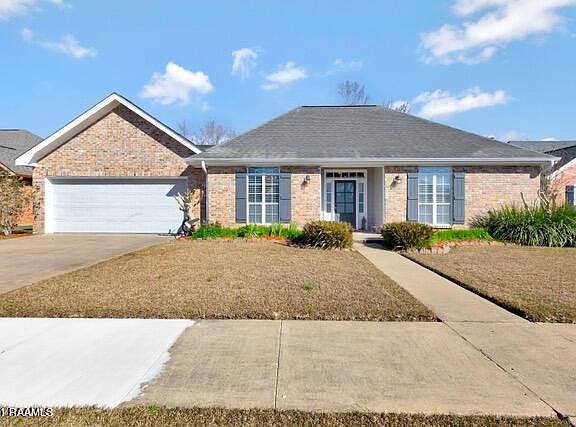 2nd image of 127 Cornish Pl