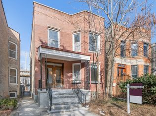 1232 W Roscoe St, Chicago, IL 60657