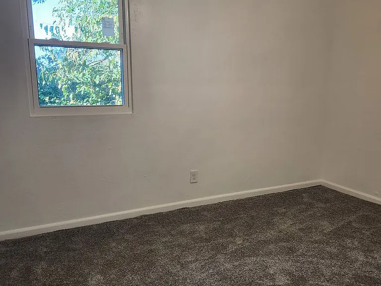 716 Cavalier Blvd — Photo 10