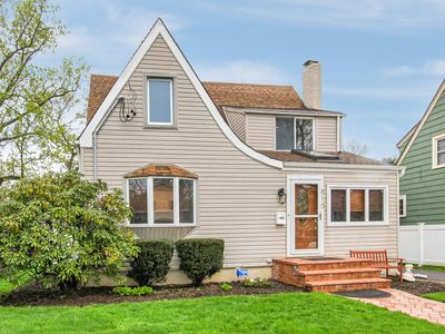 615 Irving Pl, Baldwin, NY, 11510