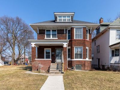 2958 Fischer St, Detroit, MI, 48214