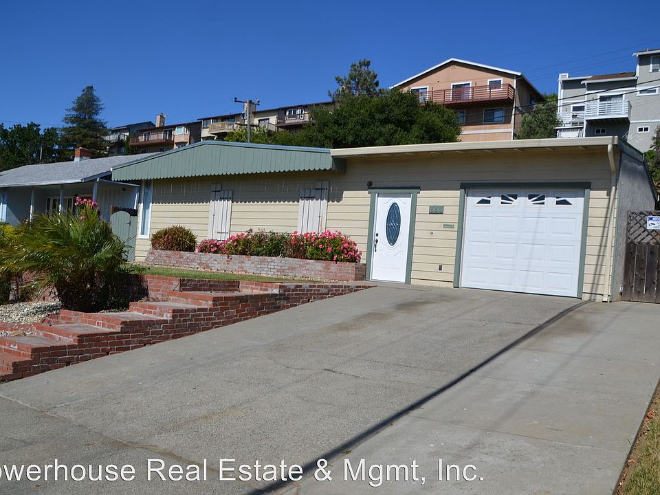 1st image of 556 Lockwood Dr