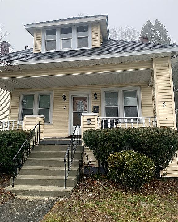1st image of 7 Euclid Ave