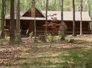 339 Twin Lakes Ln, Bumpass, VA 23024