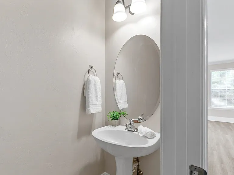 2602 Fenwood Ct — Photo 22