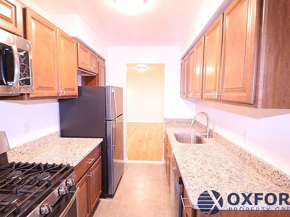 4th image of 3415 Parsons Blvd APT 7LL