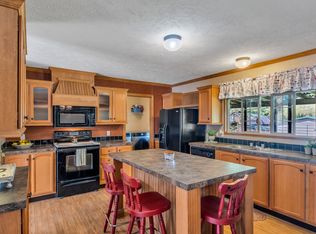 93 Shoally Branch Rd, Leoma, TN 38468