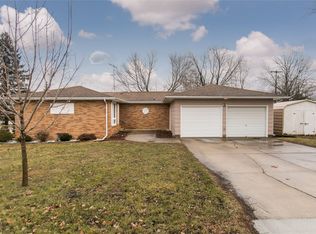 1201 E 3rd St, Anamosa, IA 52205