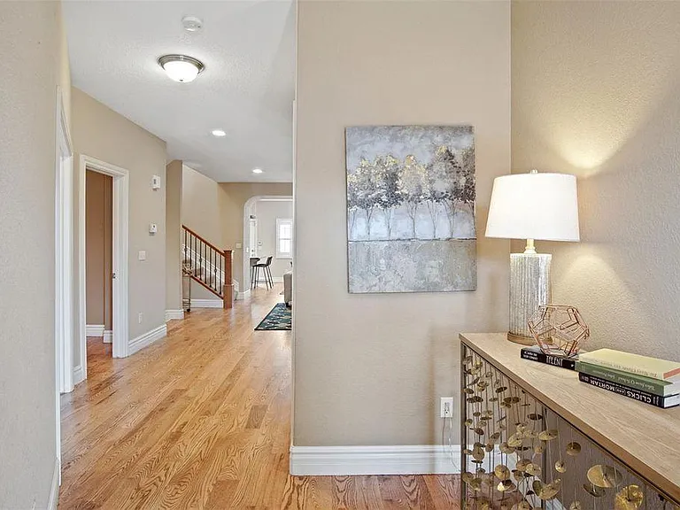 1667 S Sherman St — Photo 3