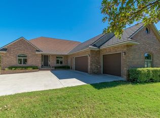 17400 Midwest Blvd, Norman, OK 73026
