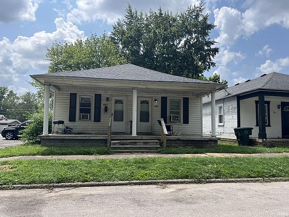 2nd image of 907-909 N Brady St