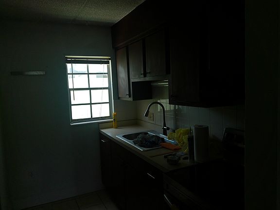 3rd image of 525 Conway Rd APT 10