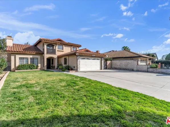 9322 Columbus Ave, North Hills, CA 91343