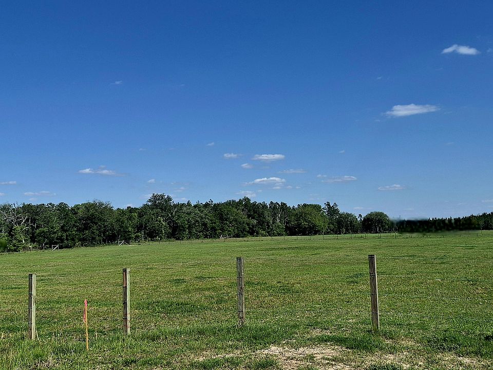 1st image of 352 Farm Rd