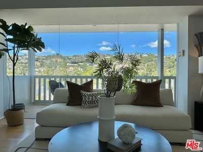 999 N Doheny Dr #Penthouse 3-4, West Hollywood, CA, 90069