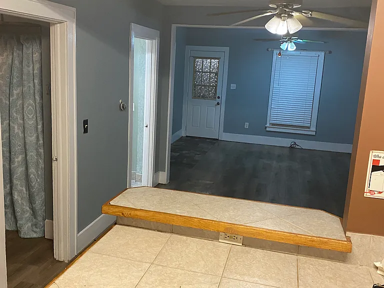 5532 E Michigan Ave — Photo 20