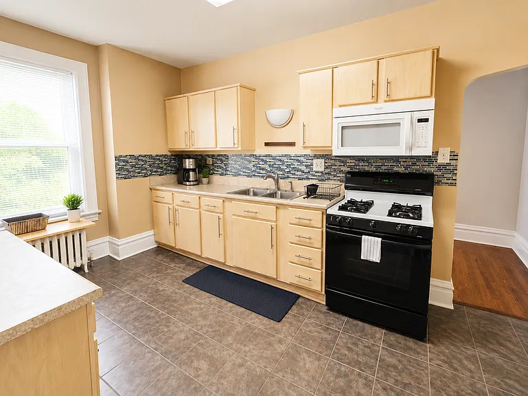 224 S Pacific Ave #1 — Photo 14
