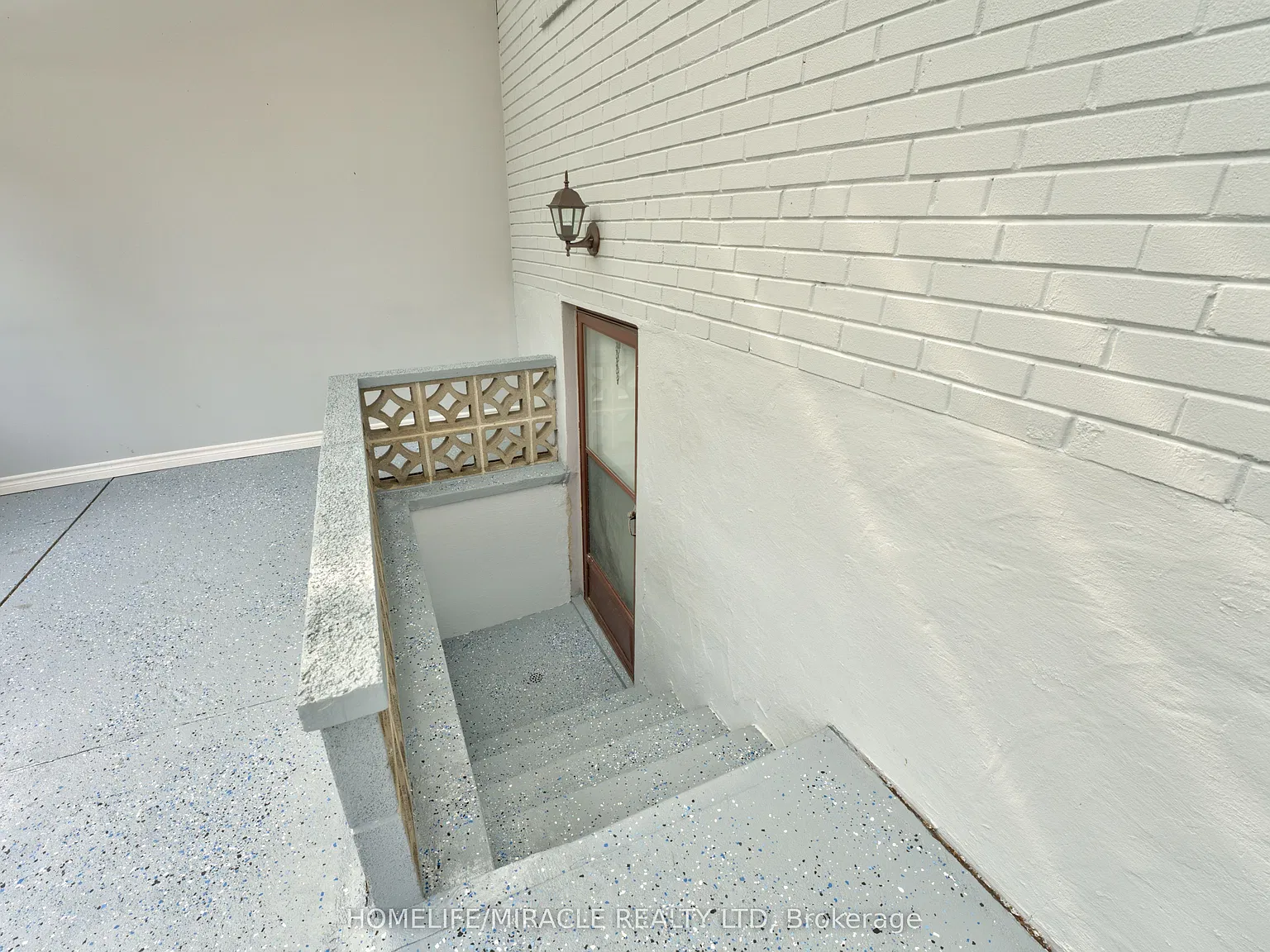 2 bed, $2,300 — Photo 4
