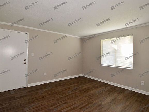 2nd image of 1927 Central Ave APT A3