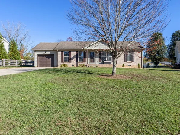 6001 Plateau Ct, Goodlettsville, TN 37072