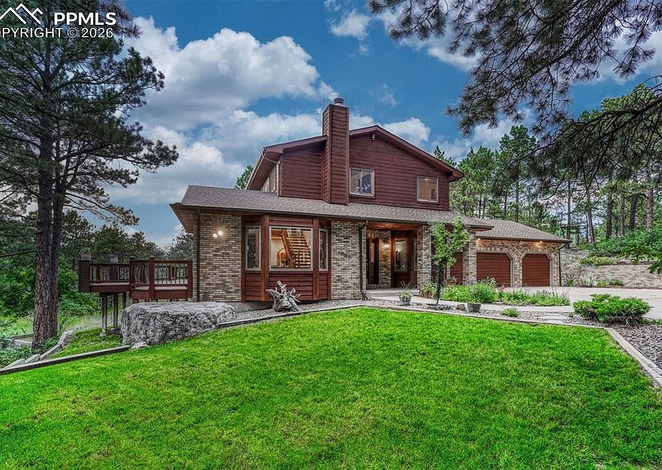1st image of 1680 Oakwood Dr