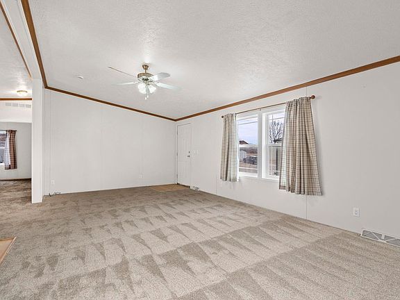 4th image of 3324 Coyote Ln