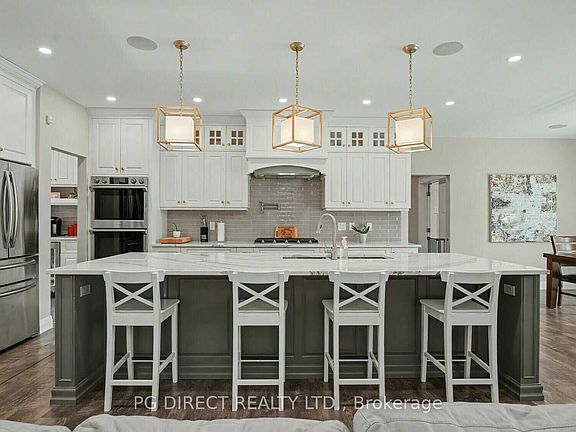 4th image of 36 Heron Dr