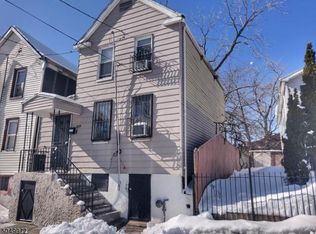 439 S 9th St, Newark, NJ 07103