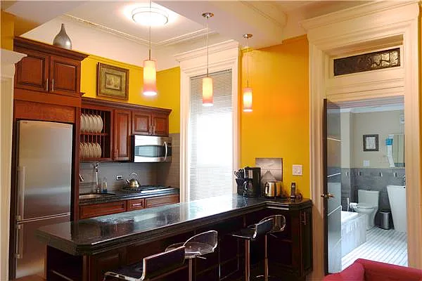 Rented by Compass | media 9