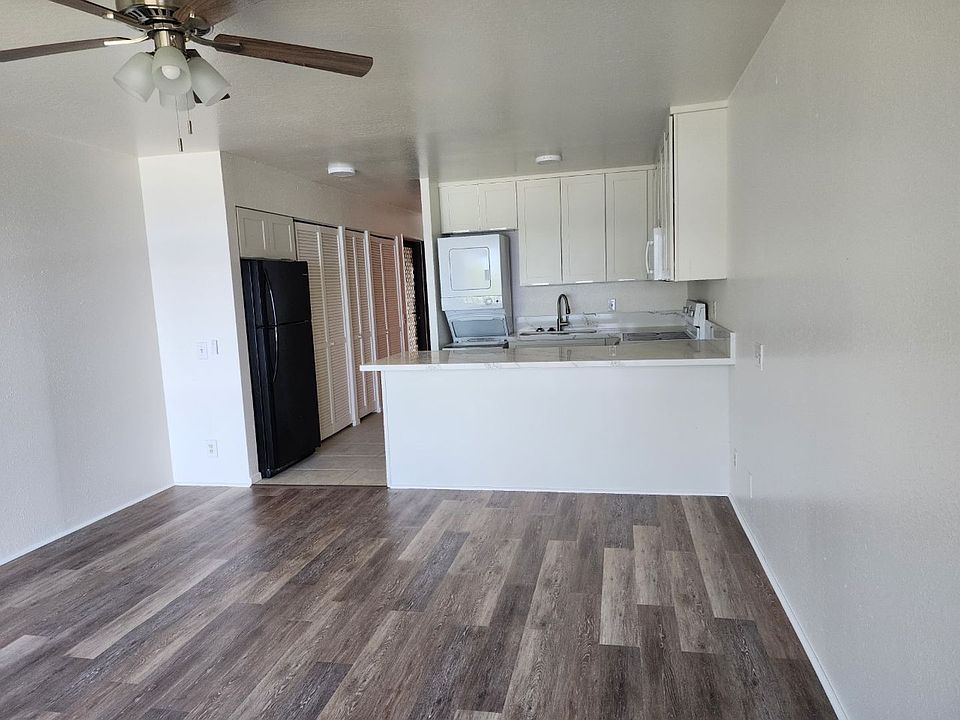 1st image of 75-6100 Alii Dr APT D22
