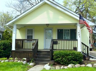 421 Taylor Ave, Rochester, MI 48307