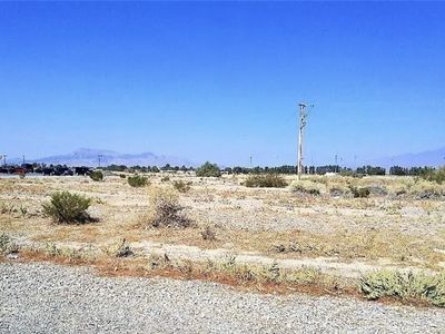 1520 E Calvada Blvd, Pahrump, NV, 89048