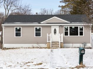 121 Rockaway Ave, Rockaway, NJ 07866