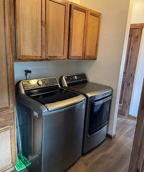 3402 Melrose Rd — Photo 11