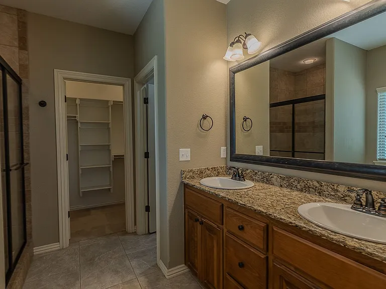 11049 Rausch Ct — Photo 18