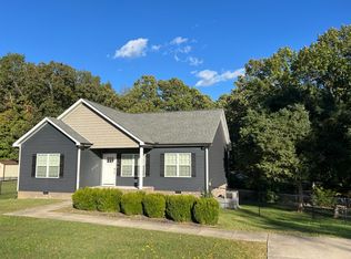 100 Dogwood Ln, Dickson, TN 37055