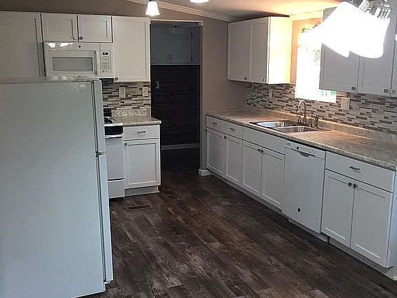 kitchen & flooring new 2018