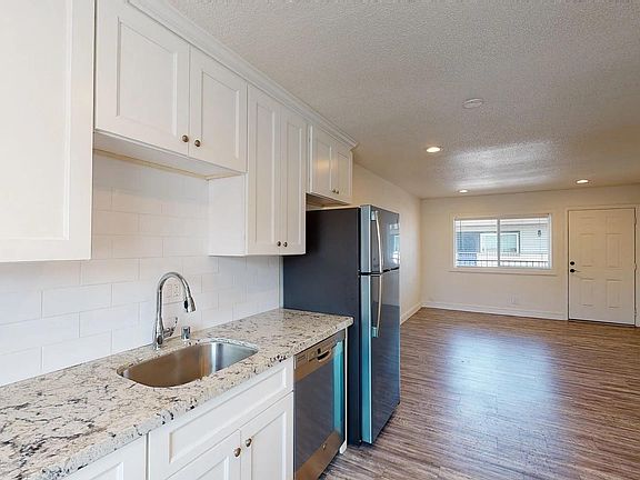 4th image of 755 N 23rd St #29