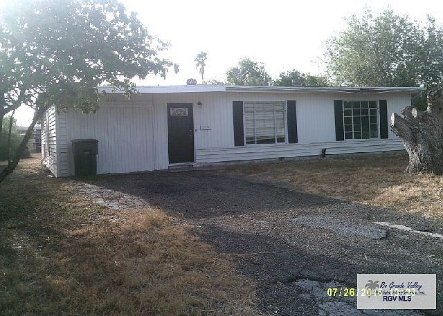 1st image of 210 N 26th St