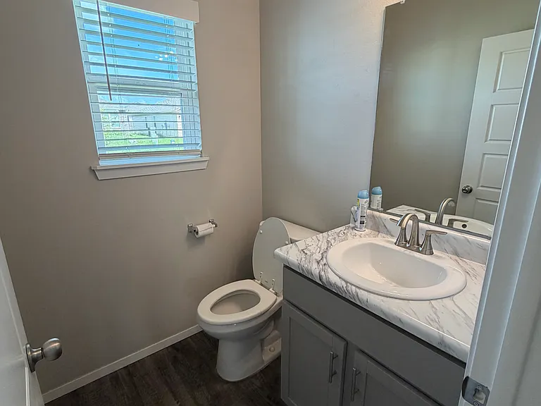 863 E Sparrow Cir — Photo 6
